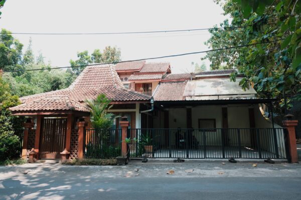 Girly homestay